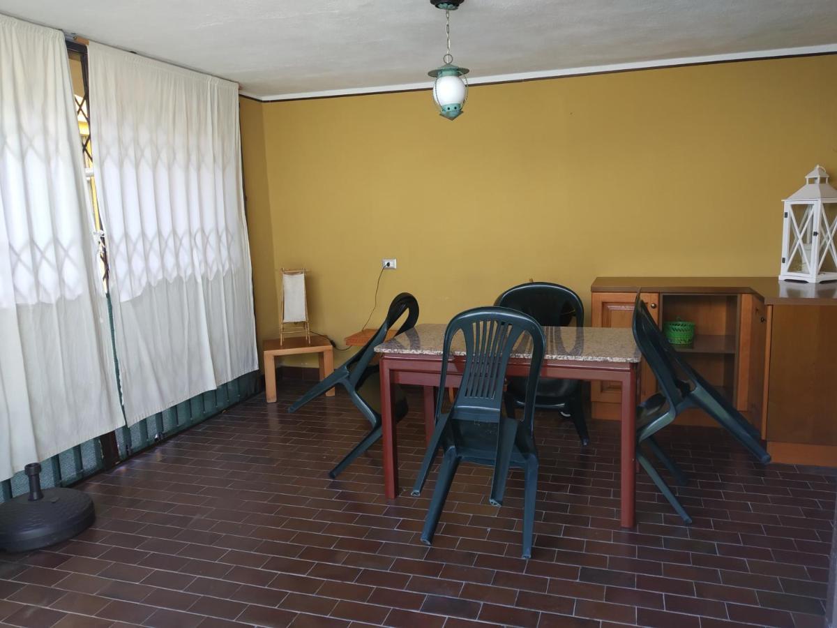 Casa Di Gio Lägenhet Pettenasco Exteriör bild